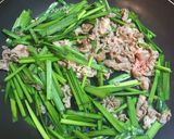 簡単♪美味しい♡牛肉のニラ玉炒め作り方5写真
