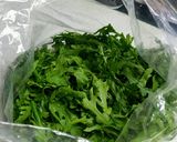 ☆わが家の春菊のごま塩サラダ☆作り方1写真