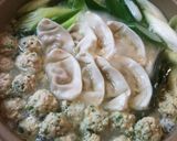 鶏団子鍋 餃子鍋作り方4写真
