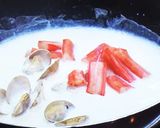コンビニ食材で魚介クリームパスタ風うどん作り方4写真
