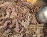 牛ごぼうの味噌煮丼作り方4写真