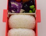 【キャラ弁】俵おにぎりで豚さん弁当作り方1写真