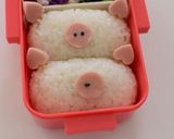 【キャラ弁】俵おにぎりで豚さん弁当作り方4写真