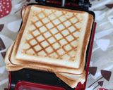 鶏そぼろひじきとチーズのホットサンド作り方3写真