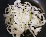 ☆豚カルビと玉ねぎきゃべつのパスタ☆作り方4写真