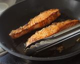 サーモン＆粒マスタードスモークバター添え作り方6写真