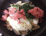 甘辛♡ゴボウと長ネギの合挽き肉炒め！作り方3写真