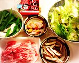 絶品ダレで★餃子とキャベツの豚キムチ鍋★作り方1写真