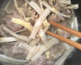 牛すじとごぼうの味噌生姜炒め作り方4写真