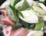 食物繊維たっぷり！！ヘルシー鶏ごぼう鍋☆作り方4写真