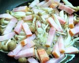 旬【牡蠣とベーコンのアヒージョパスタ】♪作り方5写真