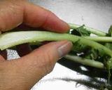 裏ワザ「大根葉の筋抜き」作り方1写真