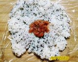 若生昆布にぎり２種ゆかり梅＆わさび振掛け作り方3写真