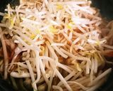 プチッと鍋で簡単！豚キムチーズうどん♪作り方3写真