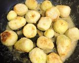フライパン1つで♬揚げ焼き里芋の甘辛♡作り方5写真