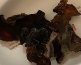 カラッと仕上げたキクラゲトマト玉子炒め作り方1写真