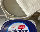 🎵パックのままヨーグルトを水切りしよう♪作り方1写真
