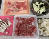 野菜たっぷり♪豚こま肉のトマト煮　作り方1写真