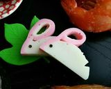簡単！ウサギ蒲鉾の飾り切り作り方3写真