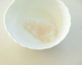 【離乳中期】真鯛とちぢみほうれん草の雑炊作り方1写真