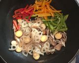 アインコーンスパゲッティ(蓮根炒め和え)作り方4写真