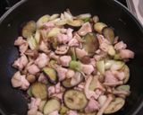 鶏肉と秋野菜の味噌炒め作り方2写真