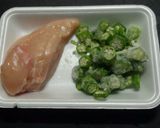 とり胸とオクラの和え物糖質制限ダイエット作り方1写真
