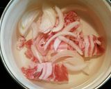 白菜・玉ねぎ・豚バラの中華スープ♬作り方4写真