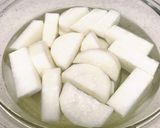 手羽元と大根の中華風こってり煮♡作り方1写真