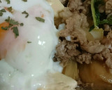 温玉のせ⭐簡単すき焼き風丼ぶり♪作り方7写真