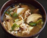 【おみそ汁】ほうれん草と油揚げのお味噌汁作り方12写真
