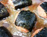 お弁当にも♪豚ひき肉でごまカレーつくね作り方3写真