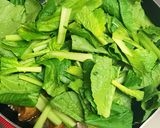 鶏ひき肉と厚揚げと小松菜のとろ〜り煮♡作り方4写真