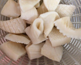 簡単な柚子風味のさっぱり蓮根とイカ酢の物作り方1写真