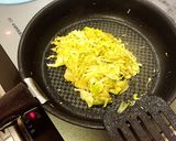 オーロラソースで♪チーカレーオムキャベツ作り方1写真