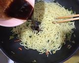 ペヤング風の蒸し焼きそば作り方9写真