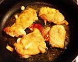 大好評♡自慢の鶏肉ときのこのソテー作り方3写真