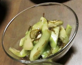 すし酢を加えて、はやとうりの塩昆布漬け作り方5写真