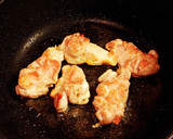 ほっこり♡じゃがいもと鶏肉の塩バター煮作り方2写真
