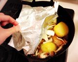 ほっこり♡じゃがいもと鶏肉の塩バター煮作り方3写真