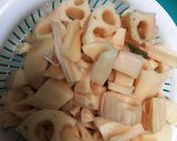根菜おつまみ٩(●ᴗ●)۶蓮根炒め作り方1写真