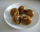 １４分☆食材3つドライカレーたこ焼ボール作り方3写真