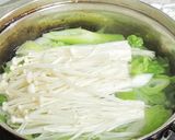 調理師さんのしっとり鶏豚だんご鍋作り方3写真