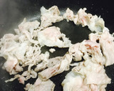 豚こまもやしとシメジの生姜焼肉炒め作り方1写真