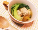 鶏団子とチンゲン菜 スープ作り方5写真