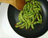 枝豆のペペロンチーノ風炒め作り方3写真