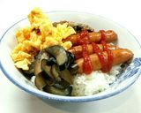 さんまの蒲焼きウインナー丼作り方4写真