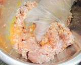 調理師さんのしっとり鶏豚だんご鍋作り方2写真