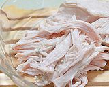 鶏むね肉のツナ風♪作り方3写真