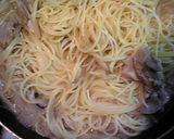 鶏とごぼうの煮込みパスタ作り方12写真